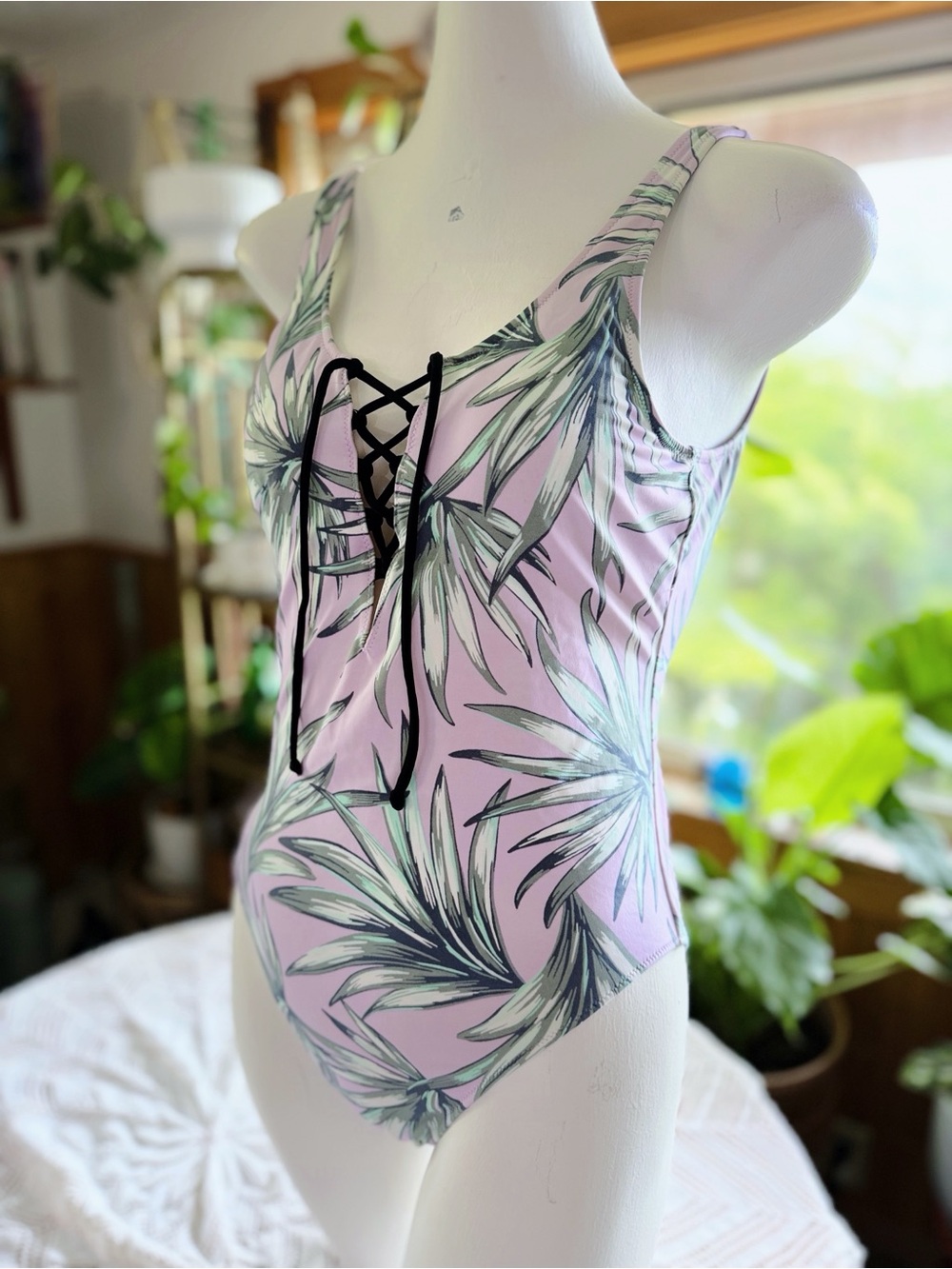 PINK Victoria’s Secret Tropical Palm Print One-Piece Swimsuit | Medium | EUC